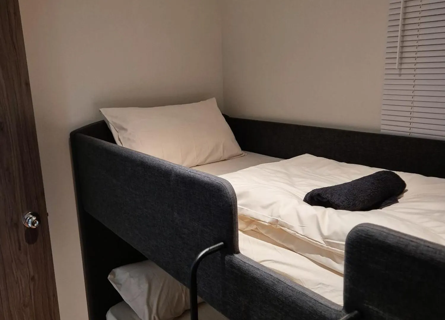 Origins Retreat - 4 Beds 4 Pax - 15 Mins To Ciq Apartment Johor Bahru